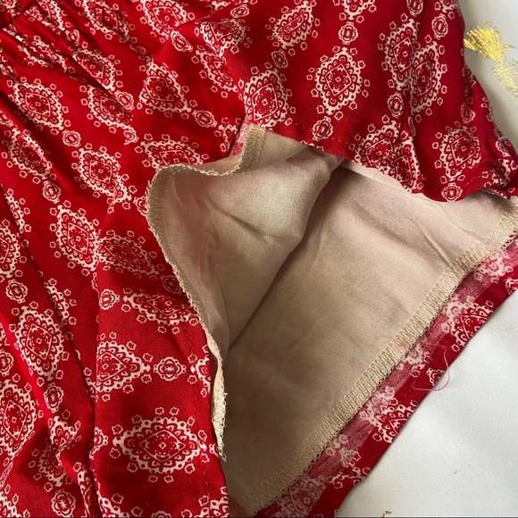 NWT Honey Punch Red White Paisley Halter Open Back Romper - Picture 6 of 10